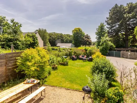 Gîte de village avec jardin clos et climatisation : photo 6