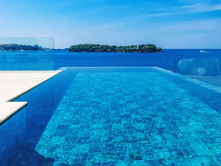 Villa 5 chambres avec piscine chauffée à 20m de la mer : photo 34