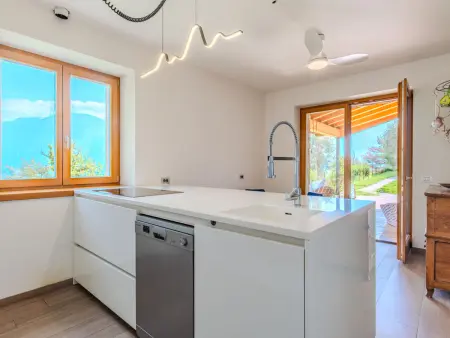 Villa Marco avec piscine privée et vue sur le lac : photo 15