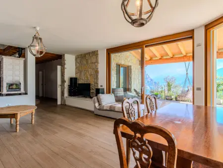 Villa Marco avec piscine privée et vue sur le lac : photo 19
