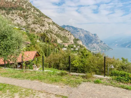 Villa Marco avec piscine privée et vue sur le lac : photo 27