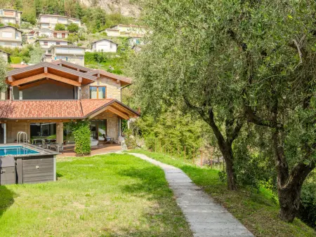 Villa Marco avec piscine privée et vue sur le lac : photo 34