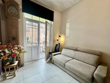 S'Ameuse en groupe : maison de 6 chambres au cœur de Dinant : photo 10