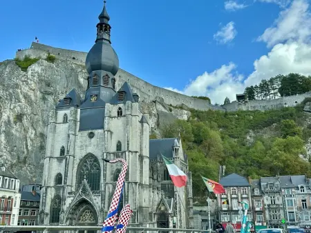 S'Ameuse en groupe : maison de 6 chambres au cœur de Dinant : photo 39