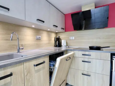 Maison en pierre rénovée avec jardin privé à Chooz, 4 pers. : photo 11