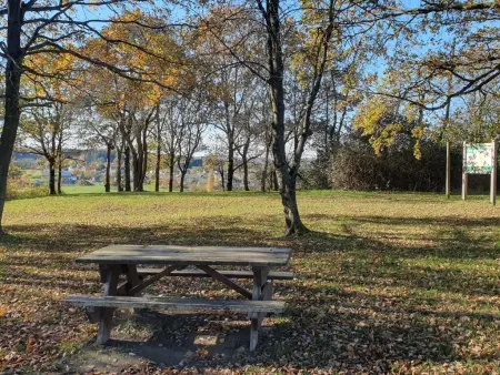 Maison en pierre rénovée avec jardin privé à Chooz, 4 pers. : photo 35