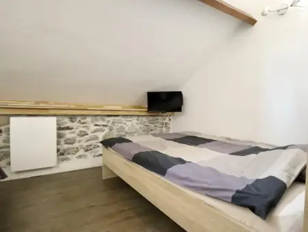 Maison en pierre rénovée avec jardin à Chooz, près de la Meuse : photo 23