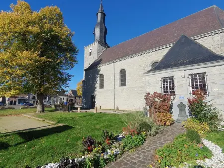 Maison en pierre rénovée avec jardin à Chooz, près de la Meuse : photo 34