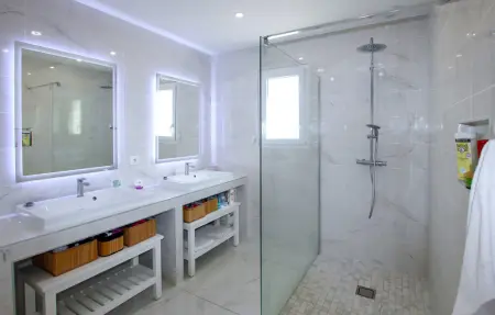 Carré Provençal, Maison 8 personnes à Sauveterre : photo 14