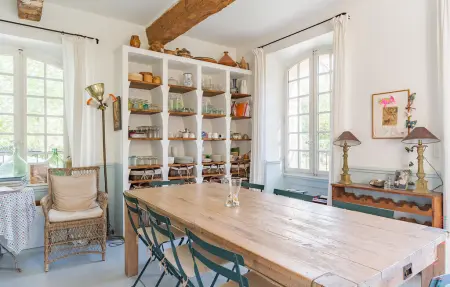 Maison en pierre avec piscine privée et cheminée à Aix-en-Provence : photo 10
