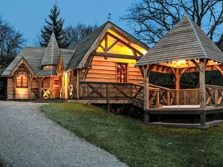 Gîte avec spa privatif, maison 60 m² à La Bussière-sur-Ouche : photo 1