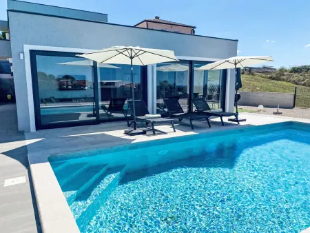 Villa Felice 2 avec piscine et vue mer à Poreč : photo 2