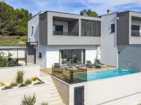 Maison Monte Serpo, piscine privée et 3 chambres à Pula : photo 3