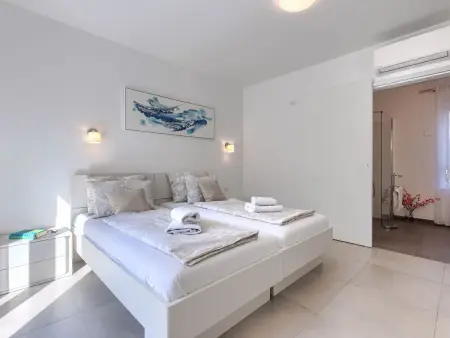 Villa Flavia avec piscine privée à Medulin, 8 personnes : photo 14