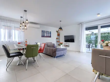 Villa Flavia avec piscine privée à Medulin, 8 personnes : photo 54