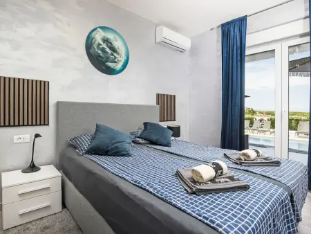 Villa Eminentia, 5 chambres avec piscine et vue mer à Ližnjan : photo 7