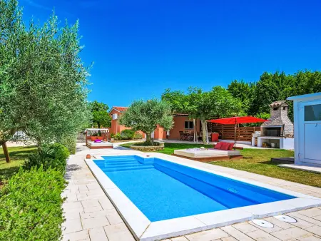 Maison Oliveto avec piscine privée à Marčana, Istrie : photo 2