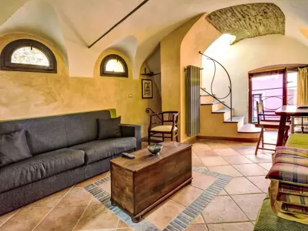 Maison historique avec vue mer et montagnes à Civezza : photo 18