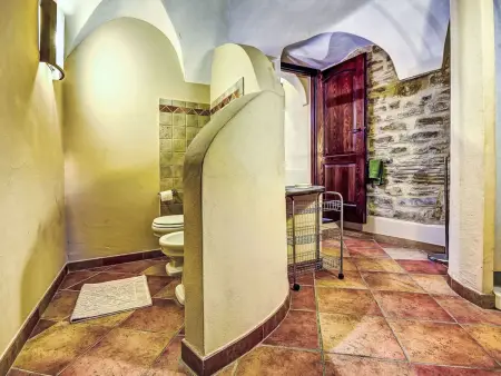 Maison historique avec vue mer et montagnes à Civezza : photo 21