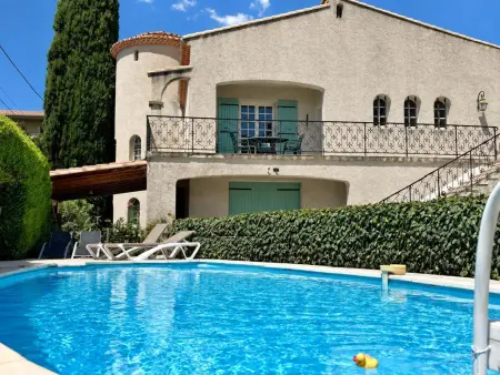 Enniroc, maison avec piscine privée et jardin à Nyons : photo 7