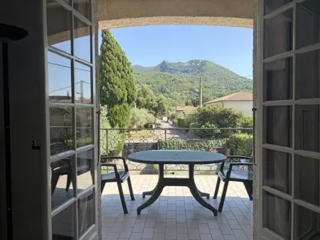 Enniroc, maison avec piscine privée et jardin à Nyons : photo 11