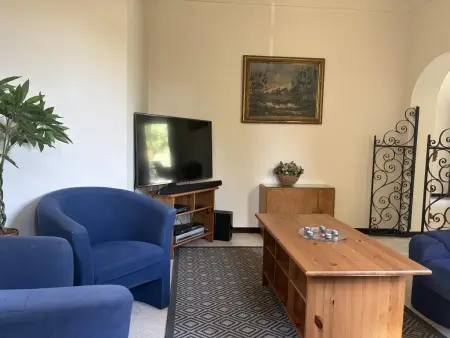 Enniroc, maison avec piscine privée et jardin à Nyons : photo 12