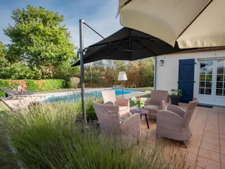 Maison avec piscine privée et golf à 1 km, Vasles : photo 34