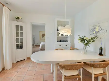 Maison de plain-pied avec piscine privée chauffée à Vasles : photo 24