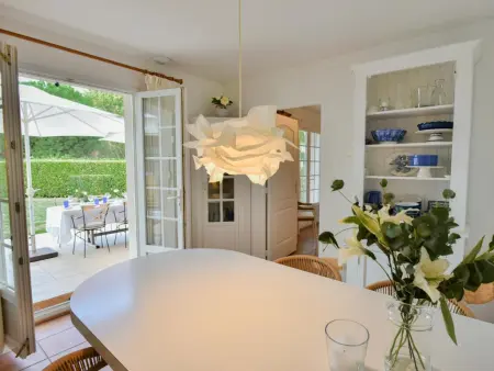 Maison de plain-pied avec piscine privée chauffée à Vasles : photo 26