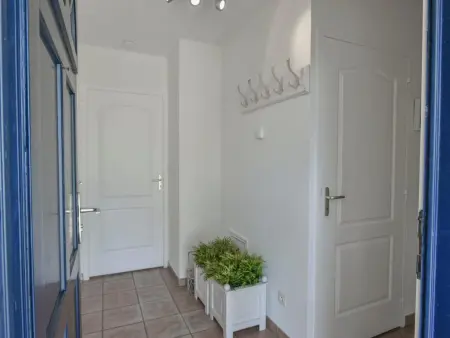 Maison de plain-pied avec piscine privée chauffée à Vasles : photo 37