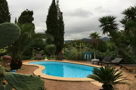 Finca avec piscine et jardin à Berlin, pour 3 personnes : photo 1