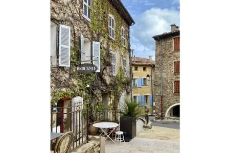 Maison de ville avec terrasse et vue, La Garde Freinet : photo 26