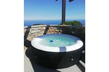 Maison Olimpia : villa avec jardin, vue mer, Imperia : photo 3