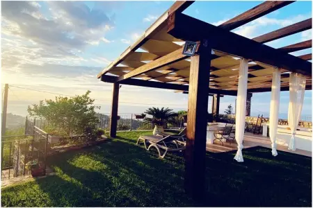 Maison Olimpia : villa avec jardin, vue mer, Imperia : photo 12