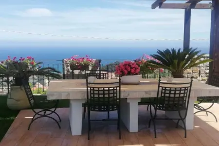 Maison Olimpia : villa avec jardin, vue mer, Imperia : photo 20