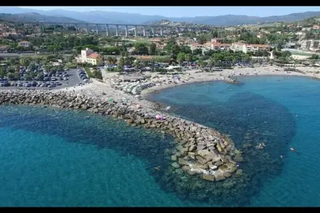 Maison Olimpia : villa avec jardin, vue mer, Imperia : photo 37