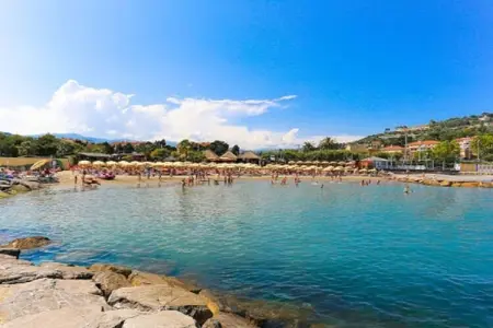 Maison Olimpia : villa avec jardin, vue mer, Imperia : photo 38
