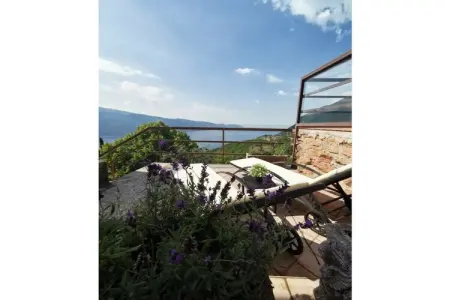 Maison Il Patio à Tignale, vue lac de Garde et montagnes : photo 3
