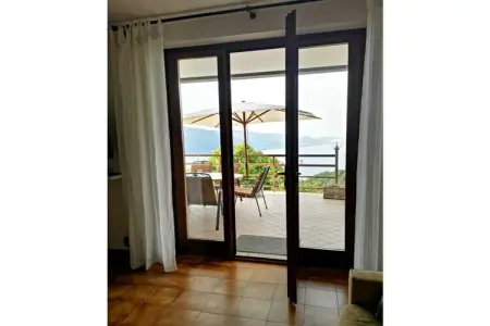 Maison Il Patio à Tignale, vue lac de Garde et montagnes : photo 8