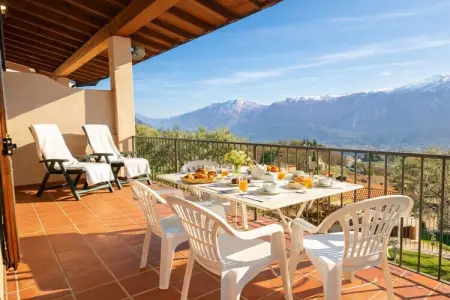 Maison avec balcon face au lac de Garde à Prabion : photo 2