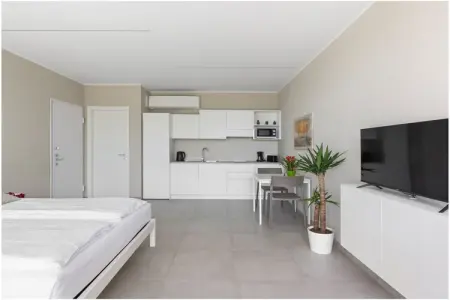 Studio Sole avec piscine chauffée solaire à Trarego Viggiona : photo 11