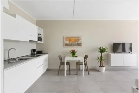 Studio Sole avec piscine chauffée solaire à Trarego Viggiona : photo 12