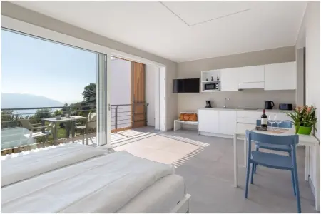Studio Nuvola avec piscine et vue lac, Trarego Viggiona : photo 9