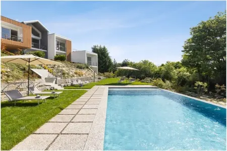 Studio avec mezzanine et piscine, Trarego Viggiona, vue lac : photo 5