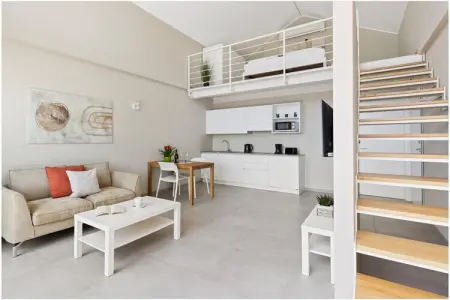 Studio avec mezzanine et piscine, Trarego Viggiona, vue lac : photo 7