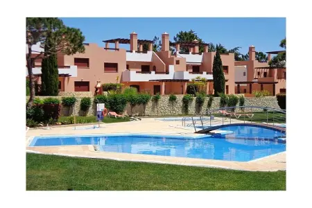 249899, Bel appartement avec vue sur la piscine