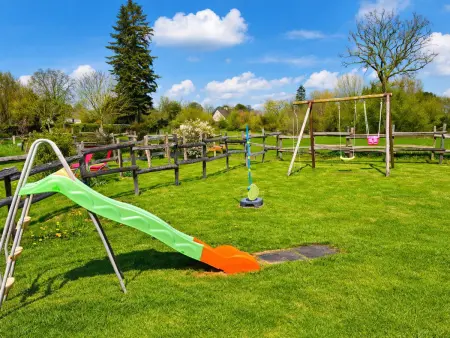 Gîte traditionnel 3 chambres avec jardin et jeux à Montpinchon : photo 23