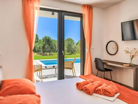Villa Solis, villa moderne avec piscine chauffée à Medulin : photo 14