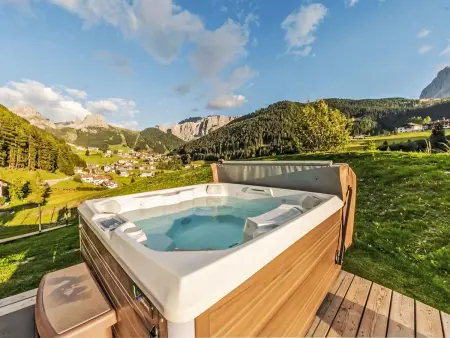 Chalet 4BR Sella à Santa Cristina avec piscine chauffée et spa : photo 24