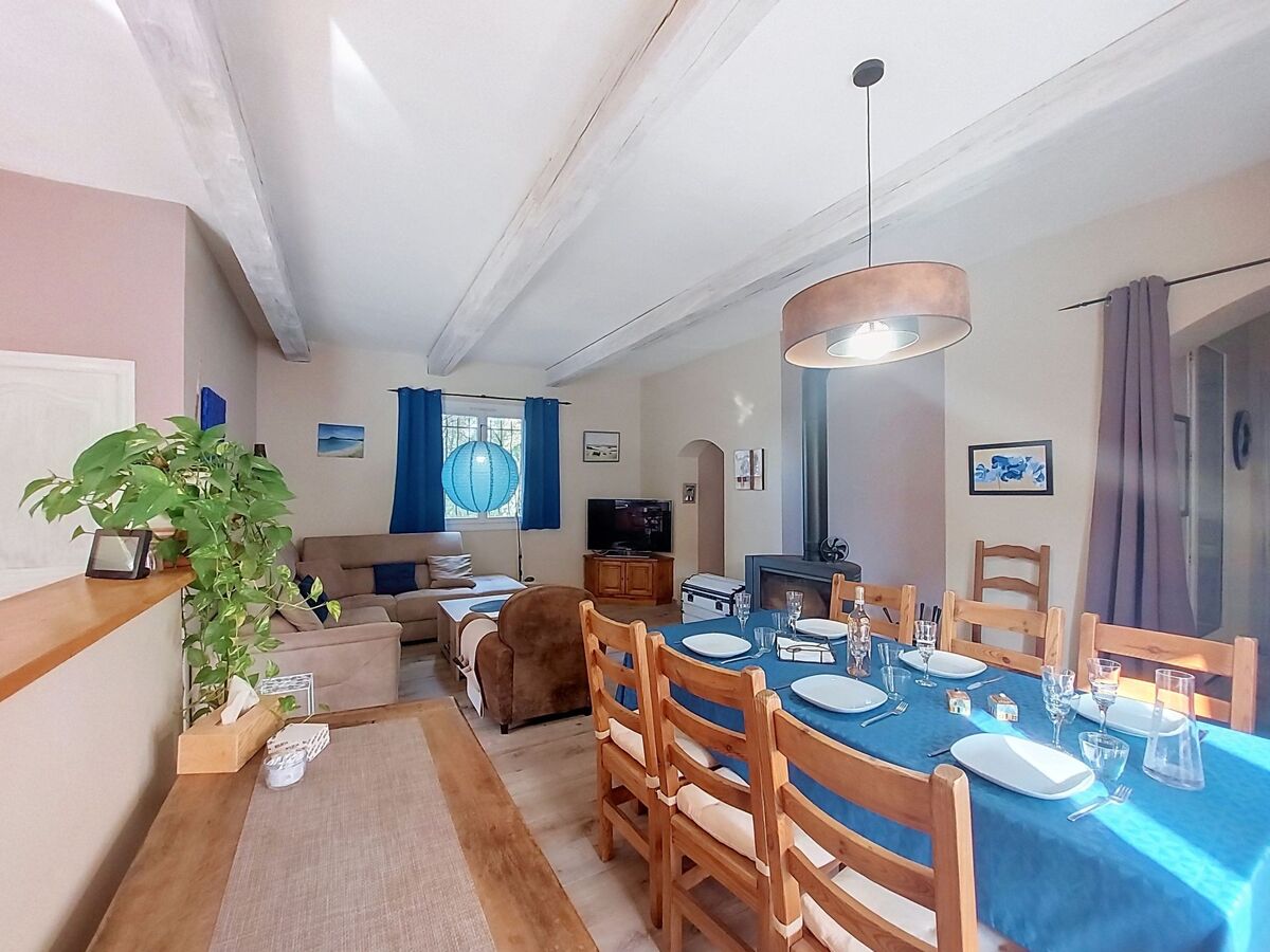 Maison avec piscine privée et terrain de 8 000 m² à Besse-sur-Issole - Photo 14